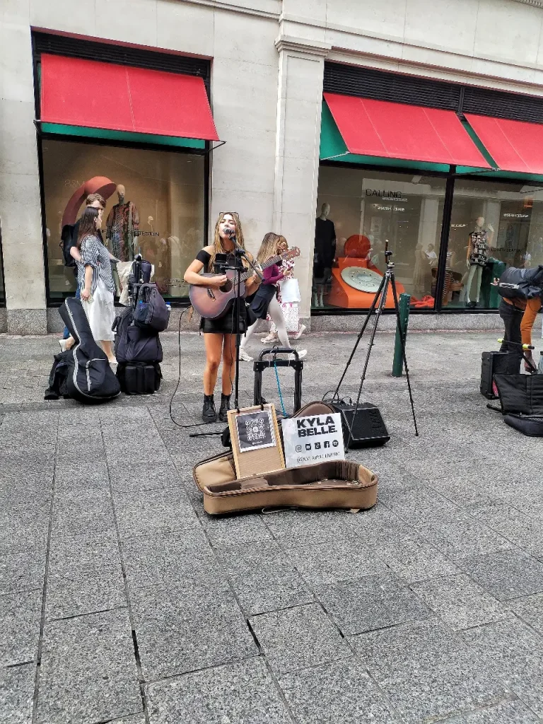 Live musica di strada Kyla Belle, Dublino