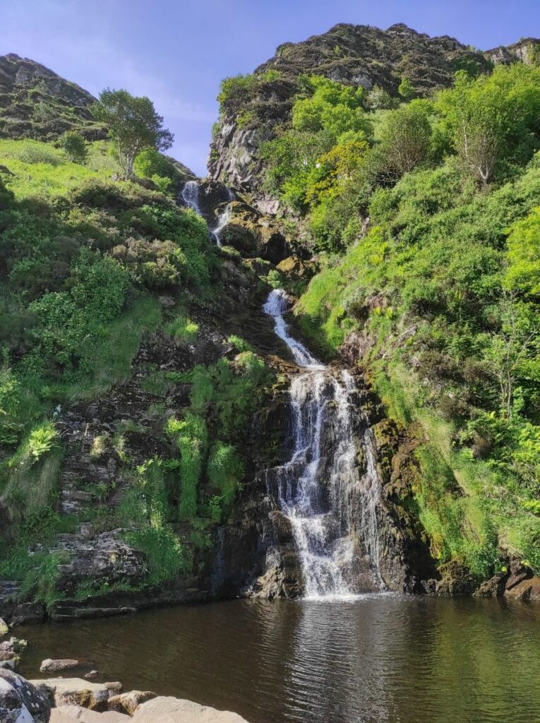 Assaranca waterfall è situata vicino ad Ardara nel Donegal